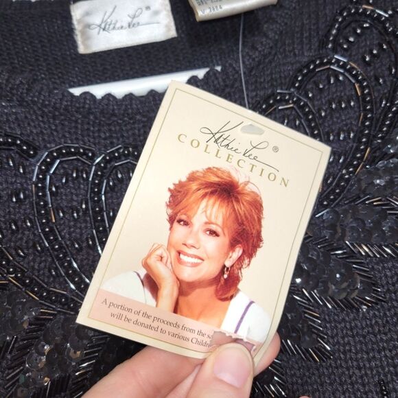New Vintage Kathie Lee Beaded Sweater Medium - Picture 4 of 11